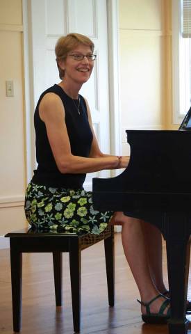 susan-at-piano-(home)